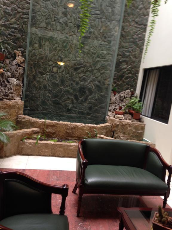 Hotel Yanuncay Куенка Екстер'єр фото