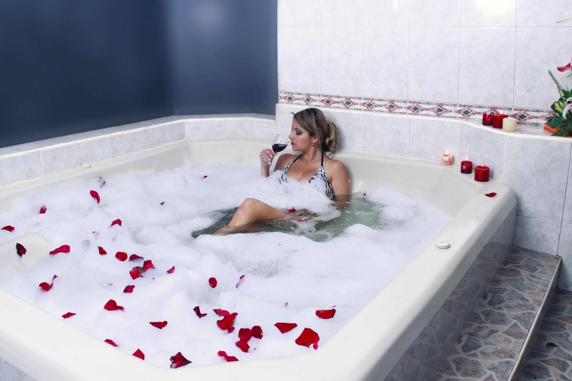 Hotel Yanuncay Куенка Екстер'єр фото